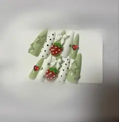 現品 ネイルチップ ウィッシュコア いちご 水玉 エンジェル 平成女児 星