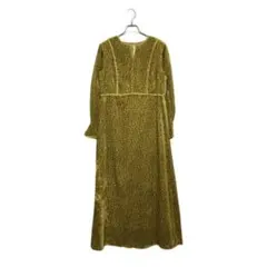 Lily Brown ベルベットオパールワンピース