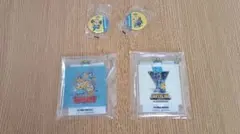 くら寿司 ミニオンズ　クリアポーチ 缶バッジ　4点セット