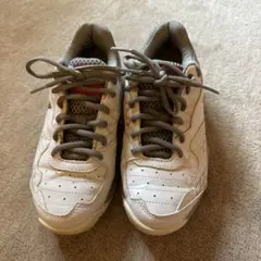 美品！ヨネックス　テニスシューズ