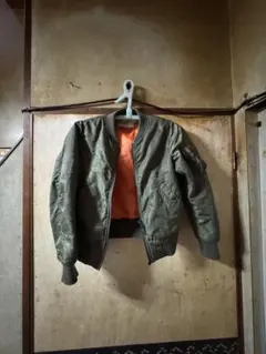 MA-1 フライトジャケット オリーブグリーン