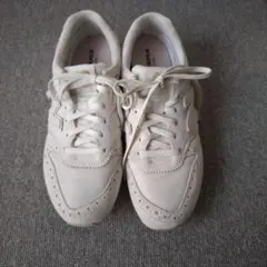 ニューバランス　WL996 24センチ