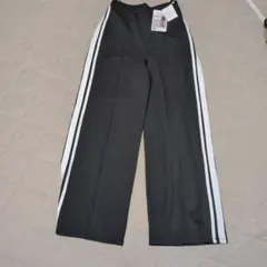 新品しまむらLutiqueラインストレートパンツ M ブラック