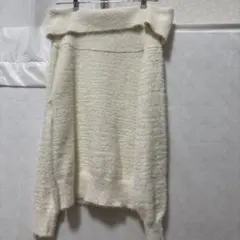 【AZUL】オフショルニット　アイボリー