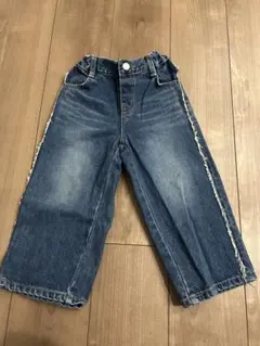 Item thumbnail for item 89c7a87b-9931-487d-9ab7-9a031e9955f3