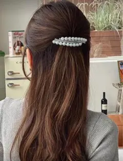 ☆新品☆ バレッタ　パール　ラインストーン　ヘアアレンジ　フォーマル　ホワイト