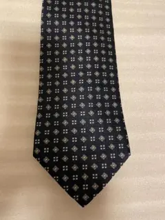 CARVEN ネイビー 幾何学模様 ネクタイのサムネイル