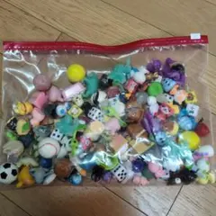 バスボムマスコット多数