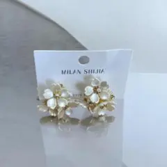 Item thumbnail for item 378ad15e-3ea8-4071-9208-c05e430d25f7