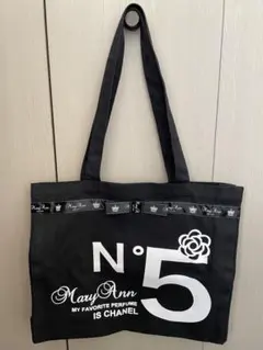 Item thumbnail for item 81b7a51b-aacb-4439-81c5-240258888667