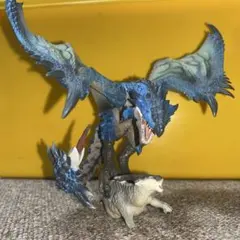 モンハン　フィギュア　リオレウス亜種