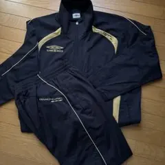 UMBRO トレーニングウェアセット ブラック/ゴールド