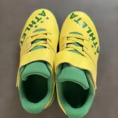 ATHLETA サッカーシューズ　17cmのサムネイル