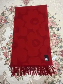 マリメッコ　マフラー　ストール　赤　スカーフ　ウニッコ