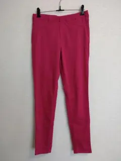 UNIQLOレギンスパンツ M フォロー割り引き有り