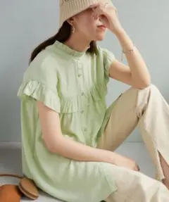 新品未開封　DISCOAT(ディスコート) フリルノースリブラウス