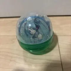 初音ミク カプセルトイ　キラキラ缶バッジ