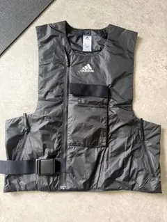 adidas ブラック マンズベスト9割新ほとんど着ていないのサムネイル
