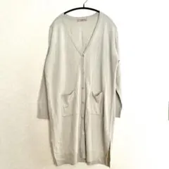 ロングカーディガン　ニット　ライトグレー　秋冬　長袖　Ｖネック