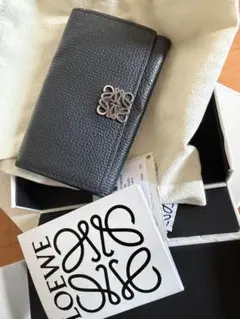 LOEWE アナグラム キーケース ブラックのサムネイル
