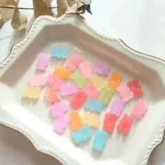 【Ｃ10】デコパーツ　まとめ売り　グミクマ　プラパーツ　チャーム　グミベア　ベア