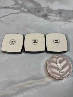 Chanel アイシャドウパレット 3個とイヴ・サンローランコンパクト