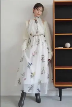 Sustainableフラワーモチーフワンピース M