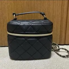 ブラック バニティバッグ キルティングバッグ 美品 セール価格