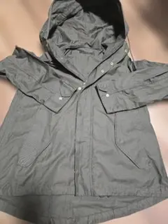 マウンテンパーカー