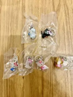 ハローキティーめじるしアクセサリー　フルコンプセット