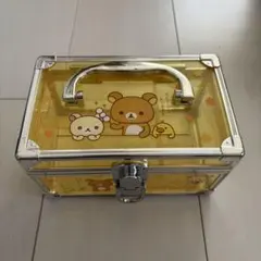 リラックマ壁掛け時計・グラス・ぬいぐるみキーホルダー・3DS用ポーチ