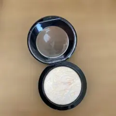 MACマック　ミネラライズスキンフィニッシュ 10g ライト