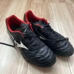 美品　Mizuno サッカー　モナルシーダneo トレーニングシューズ　25.5