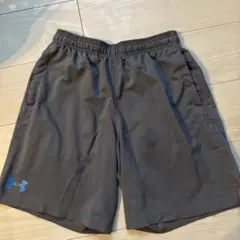 Under Armour グレーショートパンツ SM/P
