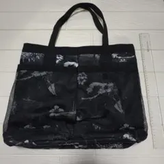 Item thumbnail for item b8e73c5f-7554-4e80-8024-5cbee889076b