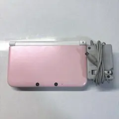 任天堂 3DS LL ピンクホワイト♡ 本体と充電器