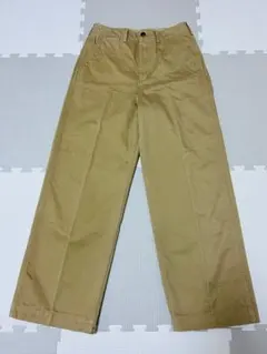 ベージュ チノパン ストレート