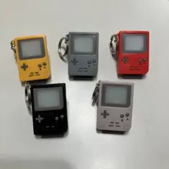 ゲームボーイカラー ミニチュアキーホルダー 4つセット 赤 黄色 白