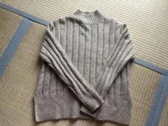 ベージュ リブ編み ニットセーター M