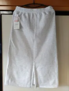 スゥエット素材スリット入りスカート