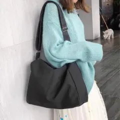 ショルダーバッグ キャンバス 大容量 斜めがけ 黒 大きめ レディース メンズ