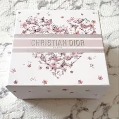 2026年最新】Christian Dior ギフト箱の人気アイテム - メルカリ