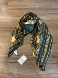 新品未使用　 クリスチャンディオール シルクスカーフ クリスチャンディオール ディオール ミッツァ 花柄 スカーフ 100