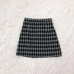 clear ツイードミニスカート　裏地無し　格子柄　クラシカル&フェミニンのサムネイル
