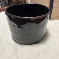 黒色 陶器 茶碗 中サイズ