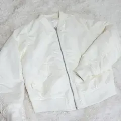 ユニクロ　ホワイト　ブルゾン　M
