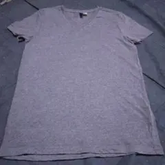 DIVIDED by H&M グレー Vネック Tシャツ XS