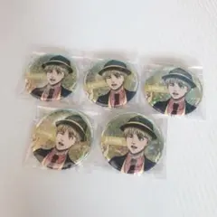 進撃の巨人 アルミン 缶バッジ カラオケの鉄人 - メルカリ