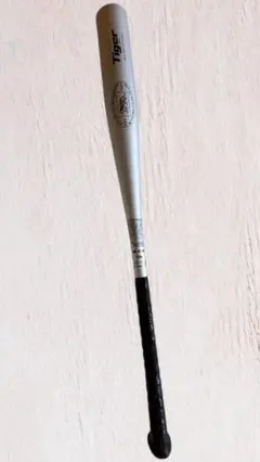 Mitsuwa Tiger 硬式野球バットのサムネイル
