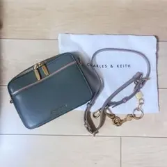 【値下げ中】チャールズアンドキース　ショルダーバッグのサムネイル